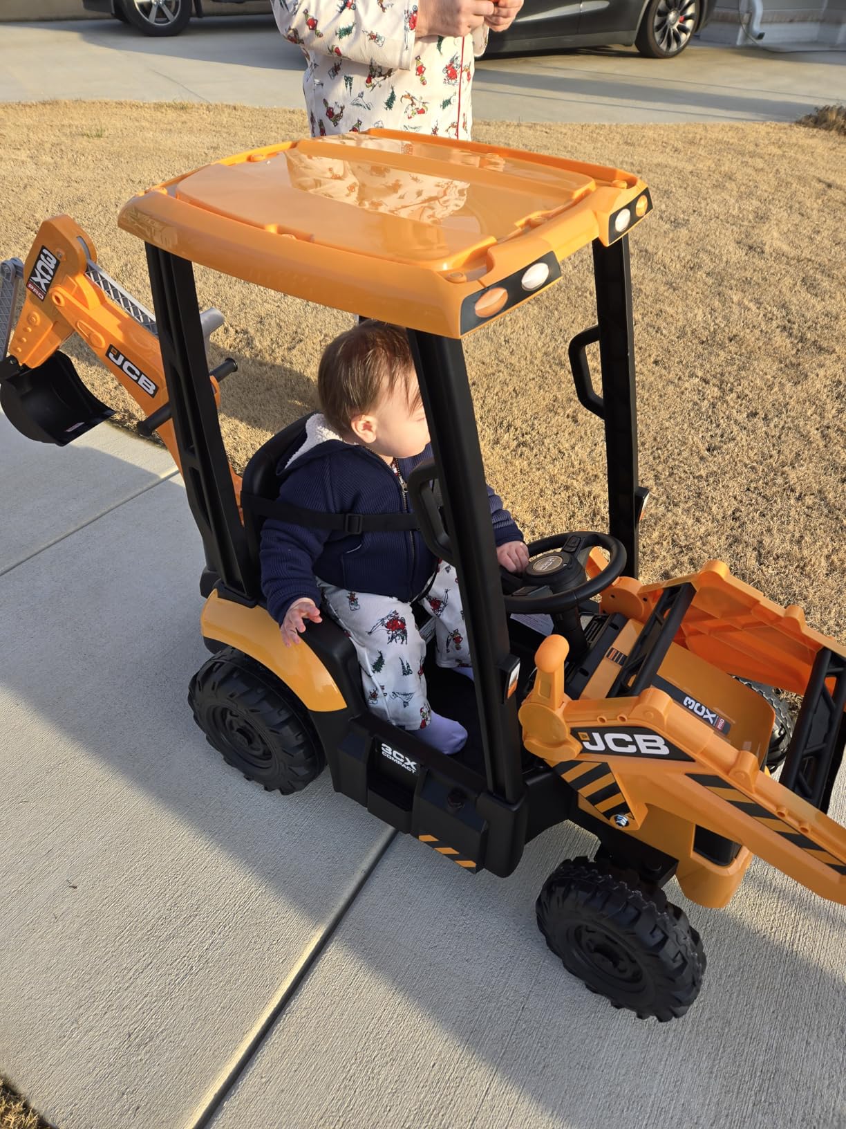 First Ride On JCB Excavator – Safe, Fun, and Built for Kids photo review